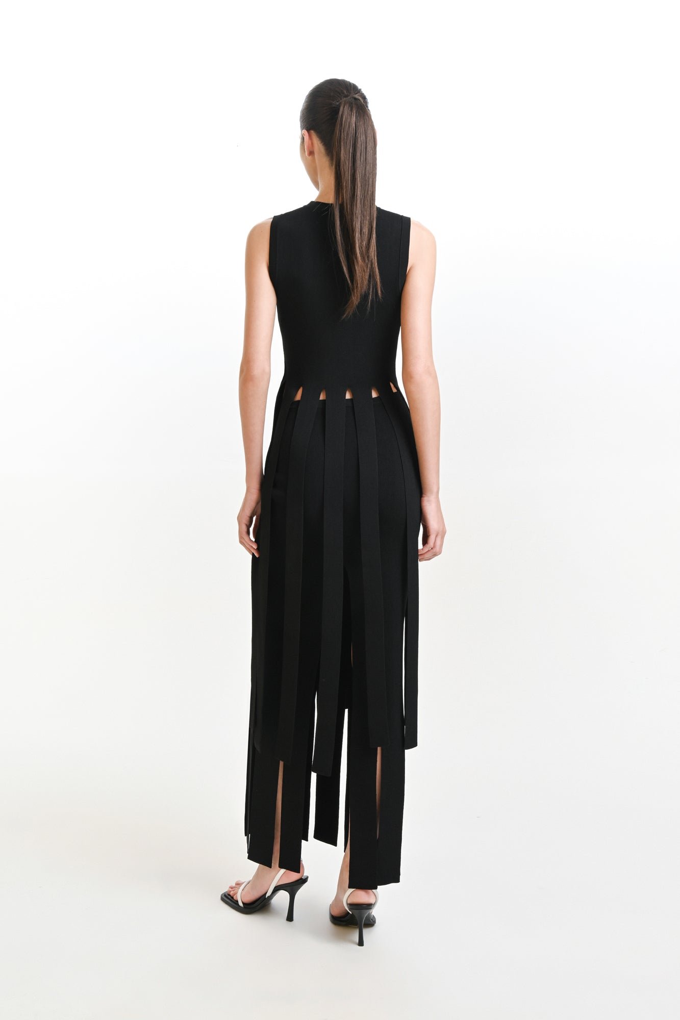Pleat Around Top - Image 2